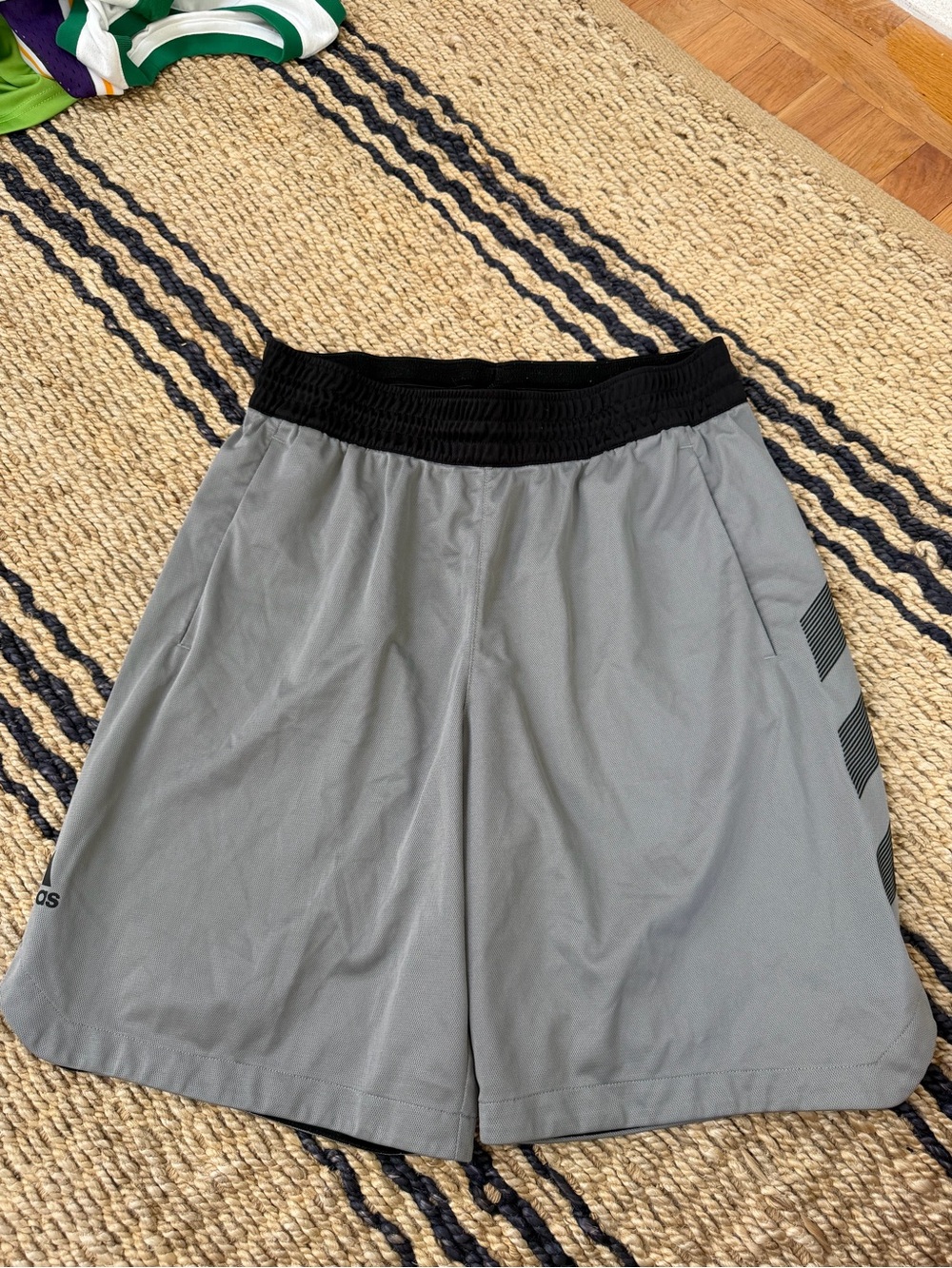 Men's Adidas Gray Athletic Shorts, Size XL